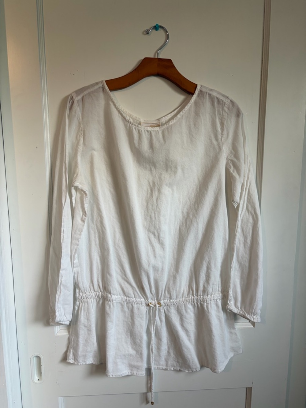 MICHAEL Michael Kors White Long-Sleeve Drawstring Swim Coverup - Small